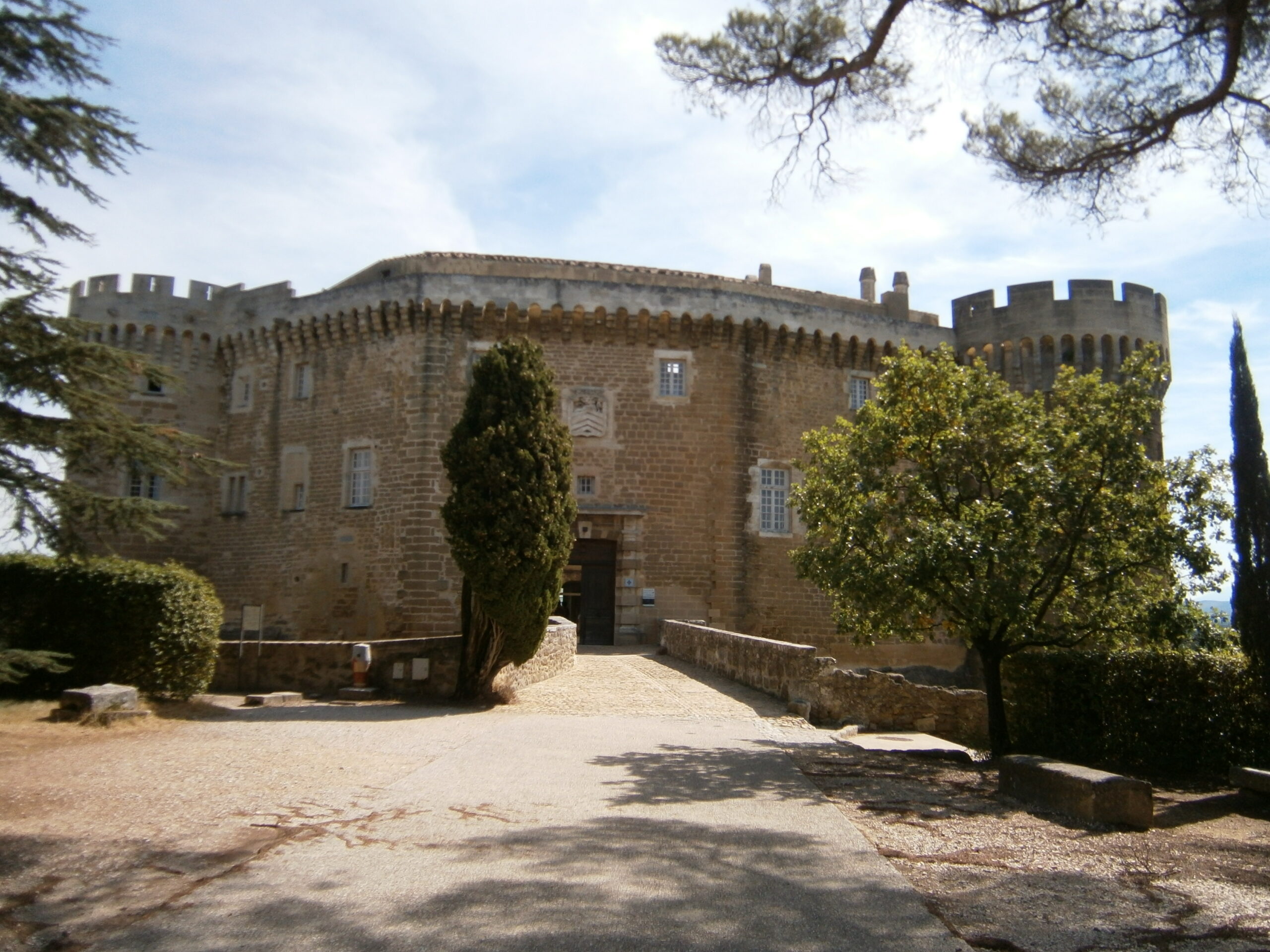 château de Suze-la-Rousse